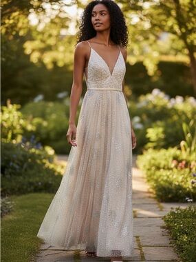 Catherine Deane Sparkling Ivory V-Neck Spaghetti Strap Wedding Dress NWT